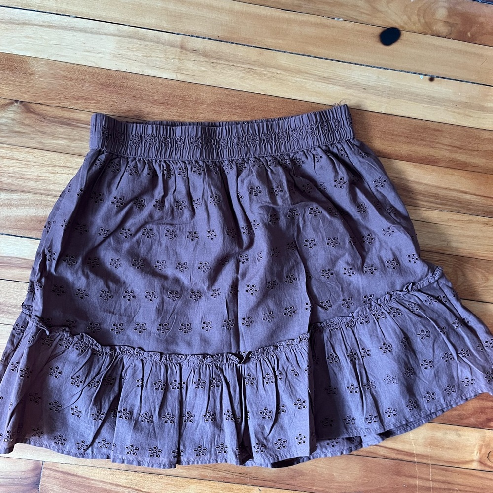 Tiered Hollister eyelet summer skirt